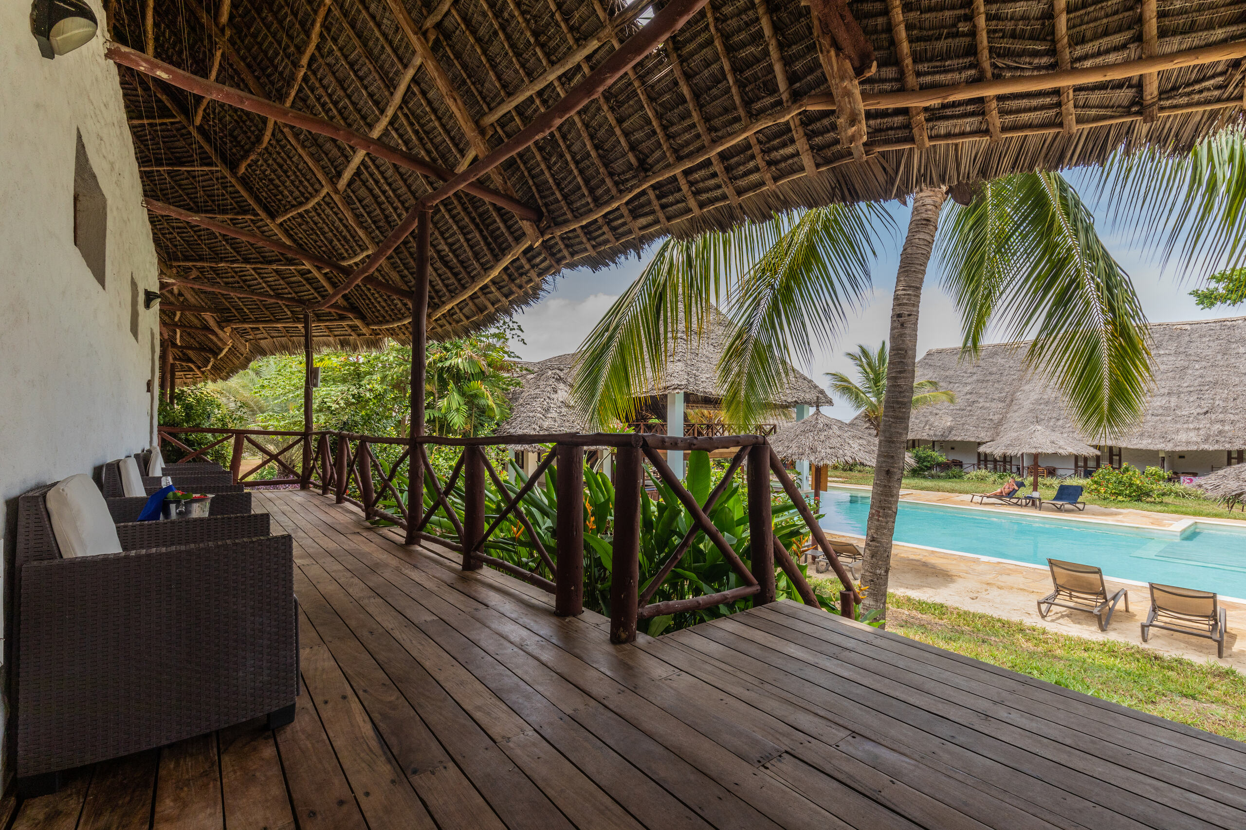 Zimmer mit Poolblick