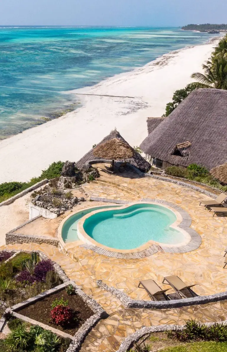 Spa Pool Cliff